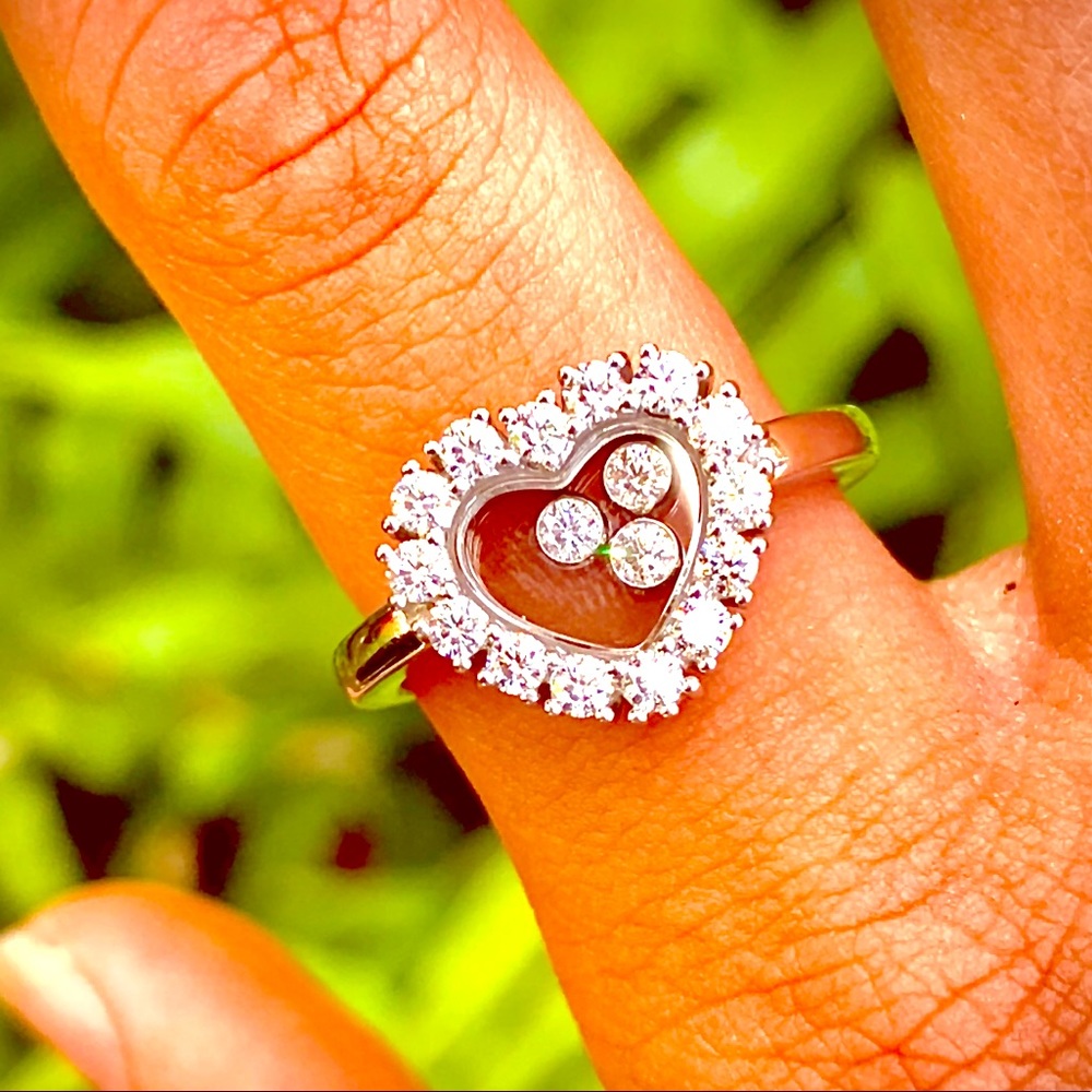 Chopard Floating Diamond Heart Ring